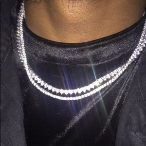 2 Chains white Gold prong and tennis chain box 3mm